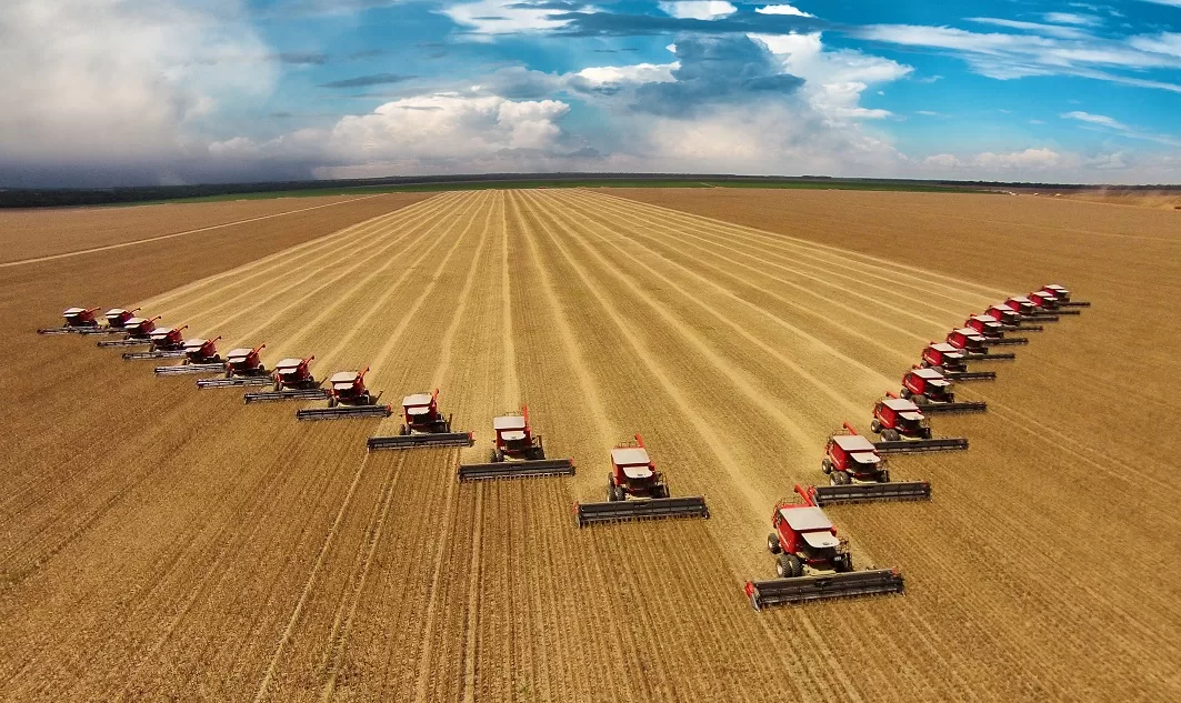 Soya bean harvesters in Mato Grosso - Central Brazil